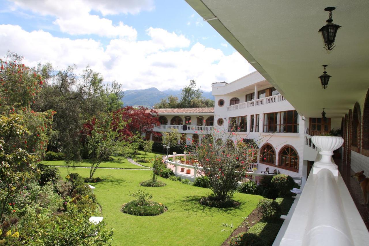 La Posada Del Quinde Отавало Экстерьер фото